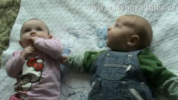 video Hlavička novorozence